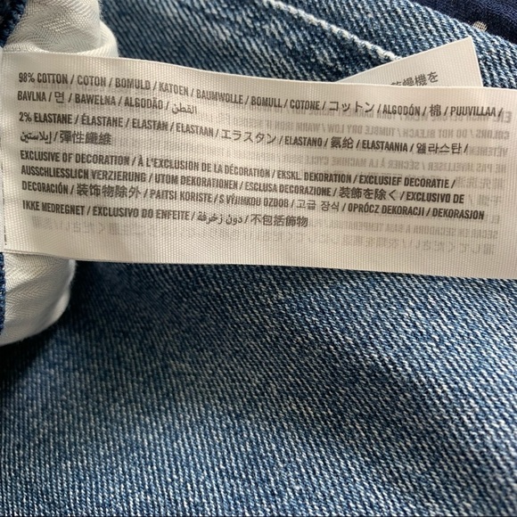 Hollister Distressed Cropped Jeans Size 3 Short - Picture 8 of 8